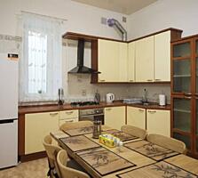 Продам большую квартиру для семьи в самом центре Одессы. Кухня ...