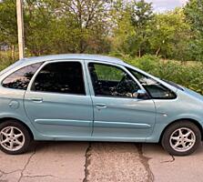 Citroen Picasso(Ситроен Пикасо) 2003г