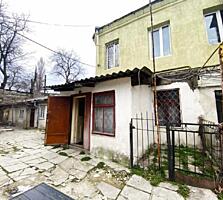 Продам 2-ком квартиру по цене КОМНАТЫ на Молдаванке на ул. Болгарской.