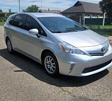 Toyota Prius V 2012 г. 8 900 $, торг уместен, возможен обмен