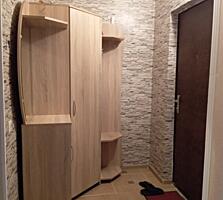 Продам в отличном районе 1 комнатную квартиру.