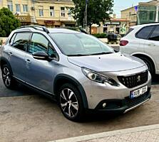 2018 год Автомат. Peugeot 2008