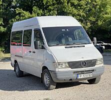 Mercedes sprinter