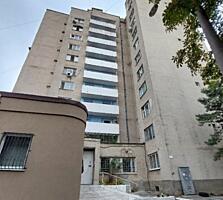 Sec. Riscani, str. Florilor. Monolit. Parc. 1 cameră în cămin familial