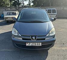 Peugeot 807