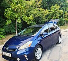 Продам Toyota prius V