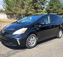 Toyota Prius V 2012г. 8 950 $ (торг уместен)