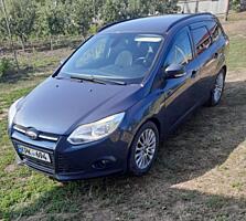 Продам FORD FOCUS 3. Автоматическая коробка передач.