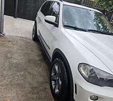 Продам BMW X5 E70