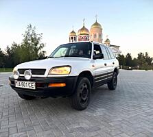 Продам Toyota RAV4