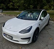 Tesla model 3 Standart Plus Европа