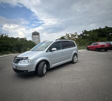 Vind Volkswagen Touran