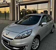 Продам Renault Grand Scenic