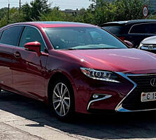 LEXUS ES 300h 2018год. 50т пробег.