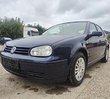 VW Golf 4 1.6 бензин