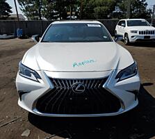 2022 LEXUS ES 250 оригинальный пробег, чистая история!