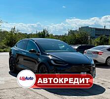 Tesla Model X (Доступен в Автокредит)