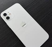 Iphone 12 на 128 Гб. Состояние на 9 из 10. Батарея 82%