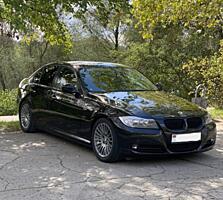 Продам BMW 2.0, бензин. 2009г. Торг.