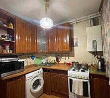 продаж 3-к квартира Фастівський, Боярка, 34000 $