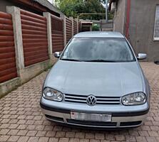 Volkswagen golf 4