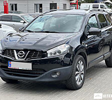 nissan Qashqai+2