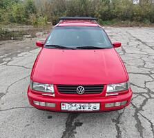 Volkswagen Passat 1994 г. 2.0 Бензин.