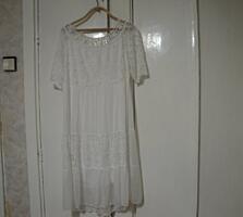 Продам б/у платья, длинную дублёнку, куртку, пальто, плащ.