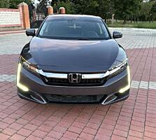 Honda clarity