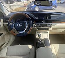 Продам Lexus ES300h 2013 В идеальном состоянии