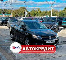 Volkswagen Jetta (Доступен в Автокредит)