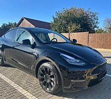 Продам Tesla model Y