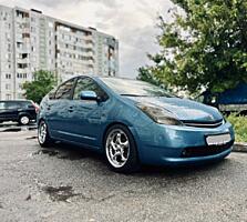 Продам Toyota Prius (20)