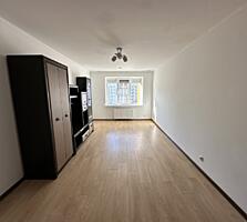 Vindem apartament cu priveliște la bulevard