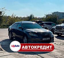 Toyota Camry (Доступен в Автокредит)