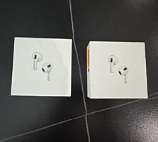 Продам 2 пары AirPods - 3 поколение за 165$