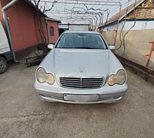 Продам Mercedes C220 W203.