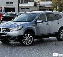 nissan Qashqai+2