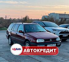 Volkswagen Golf 3 (Доступен в Автокредит)