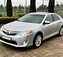 Toyota Camry Hybrid + Метан