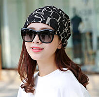 Новая трикотажная шапка