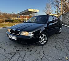 Skoda Octavia 1.8 бензин-газ 2000г.