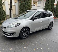 Renault Grand Scenic Bose 7 locuri