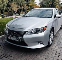 Lexus ES 300h 2013 гибрид Обмен