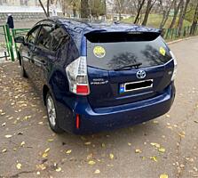 Срочно продаю Приус + (Prius +) 7 мест