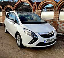 Opel Zafira 2014 года