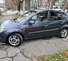 Ford Fiesta V 1.4 16v 2006 Экономичный. Состояние хорошее