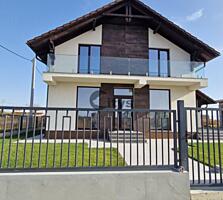 Casa - 175  m²  , Tohatin, str. Sfinta Vineri