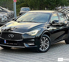 infiniti Q30