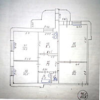 Трехкомнатная квартира 75 м. 2., ул. Вальченко 11, 17 эт. /18, 18000$.